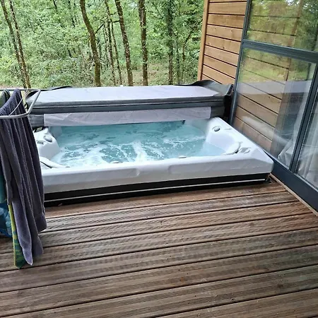 シャレー Au Bois Tranquille