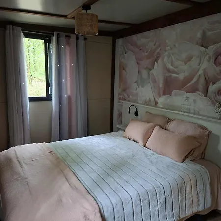 Au Bois Tranquille Dağ evi *