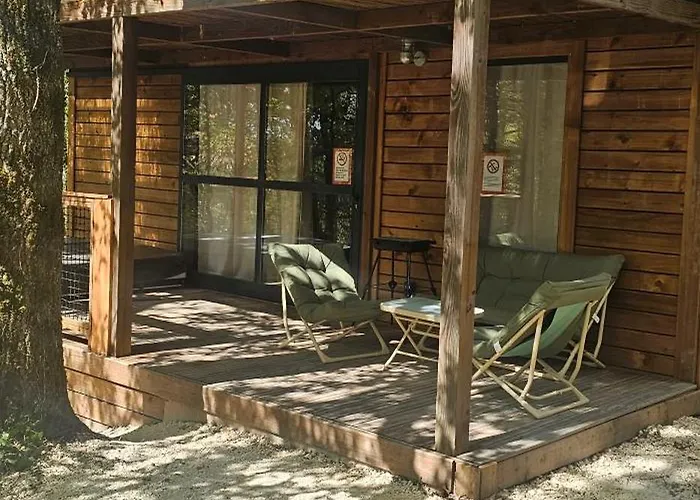 Au Bois Tranquille Dağ evi *