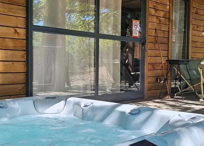 Au Bois Tranquille * Saint-Andre-de-Double